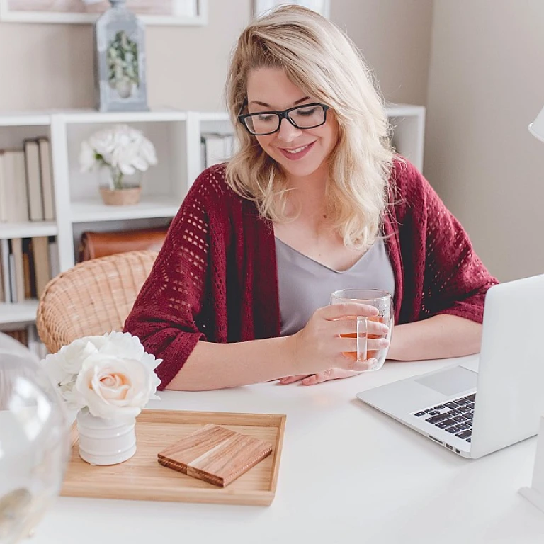 Cultiver l'Excellence: Quelles sont les Habitudes Quotidiennes pour un Assistant de Direction au Sommet?